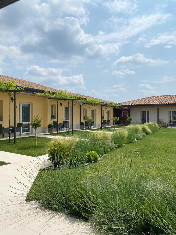 Rivoli Veronese Agriturismo Pepe Rosa מראה חיצוני תמונה